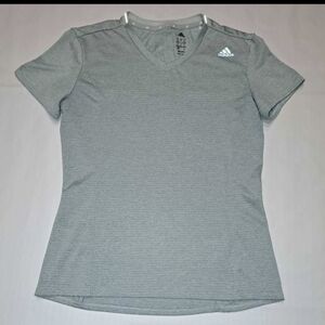 Adidas Tshirt Womens Small- NWOT